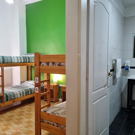 Hostel Estoril Buenos Aires Exterior photo