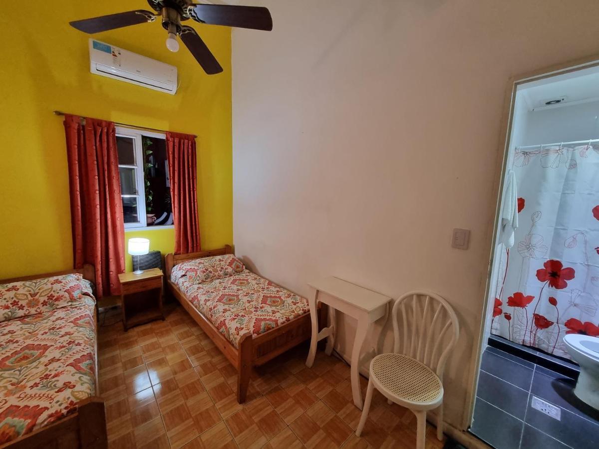 Hostel Estoril Buenos Aires Exterior photo