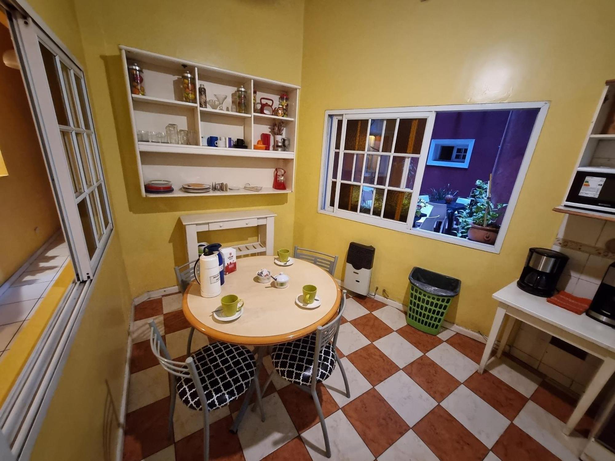Hostel Estoril Buenos Aires Exterior photo