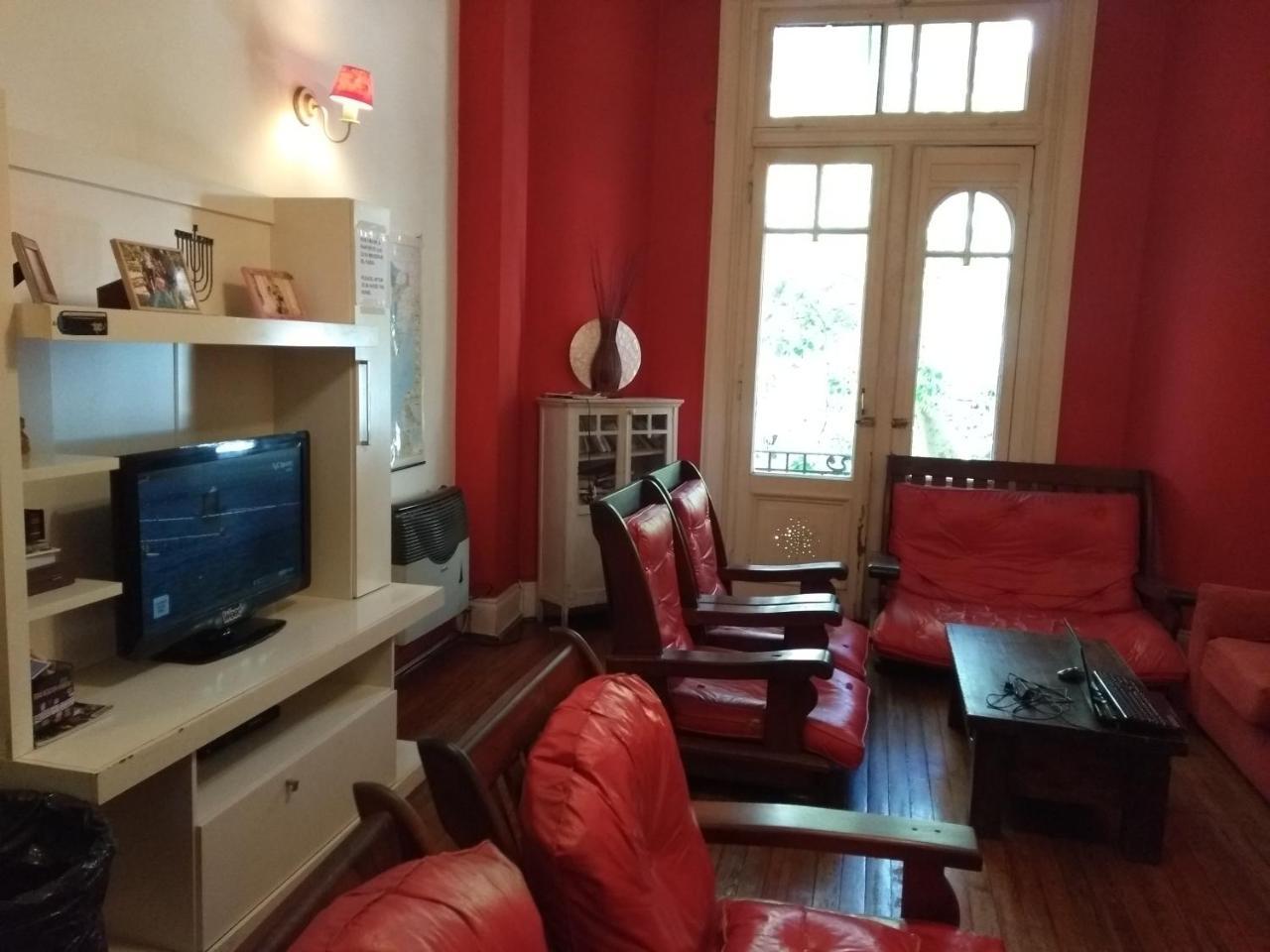 Hostel Estoril Buenos Aires Exterior photo