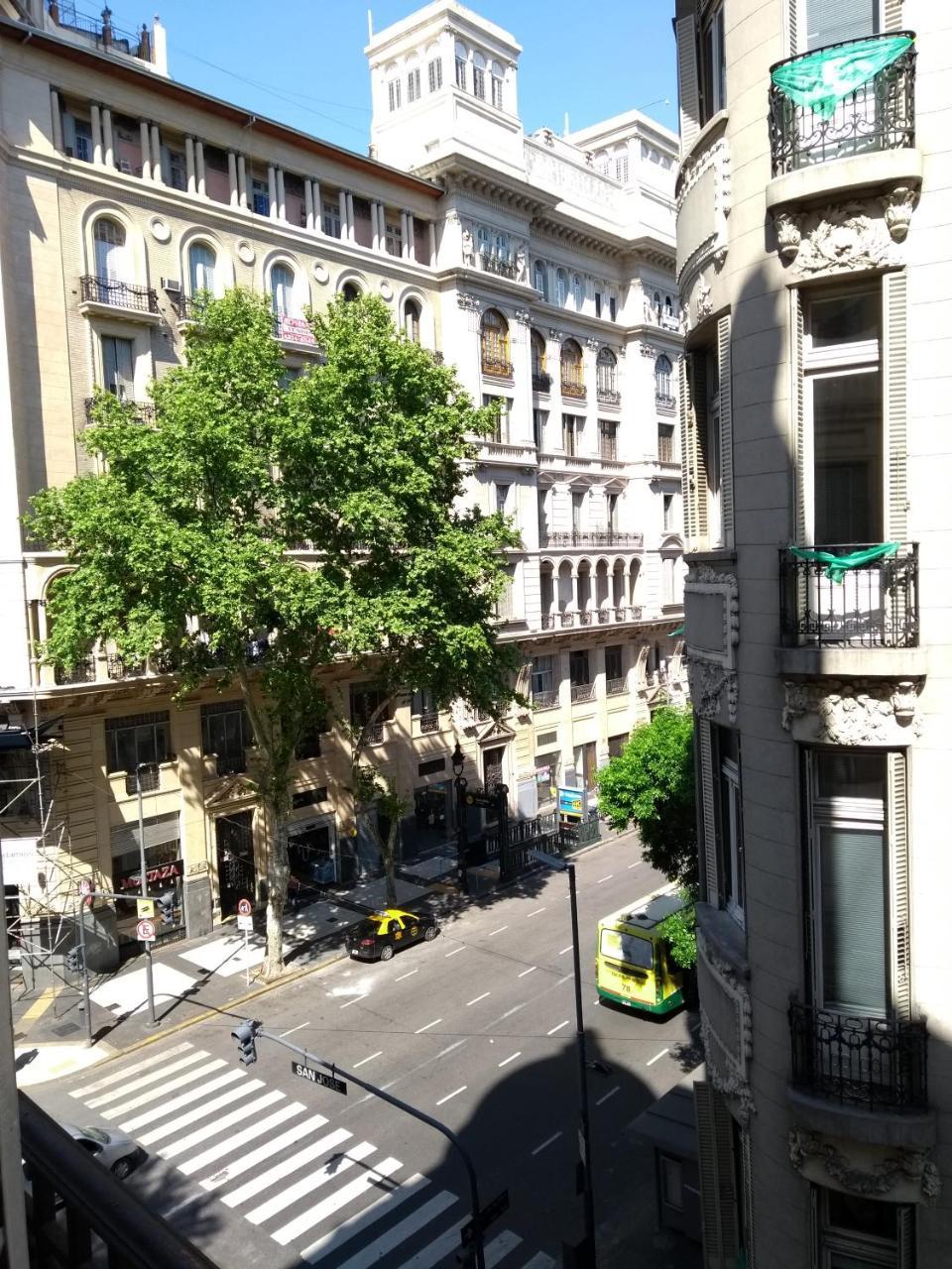 Hostel Estoril Buenos Aires Exterior photo